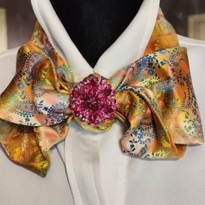 QUAN Necktie Escarpe